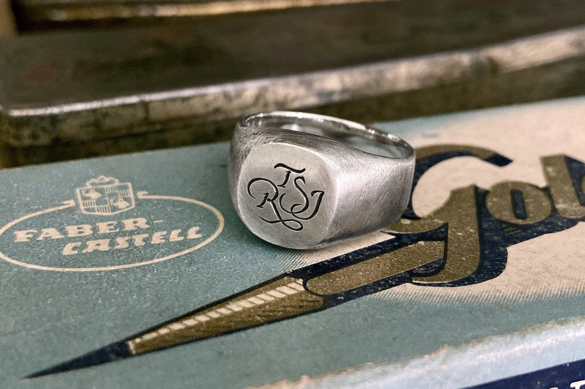 #000 - How to order a custom hand engraved signet ring