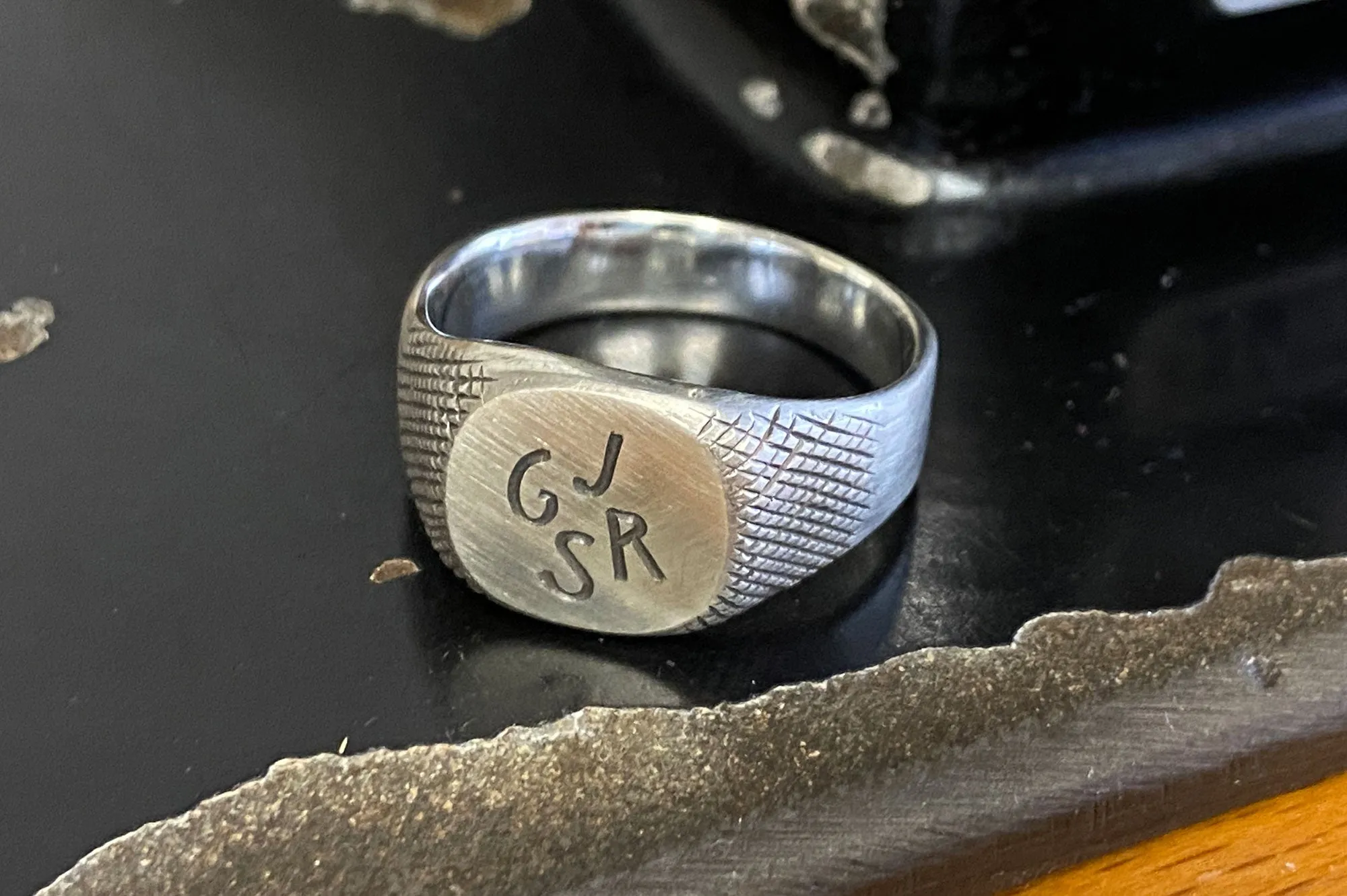 #000 - How to order a custom hand engraved signet ring