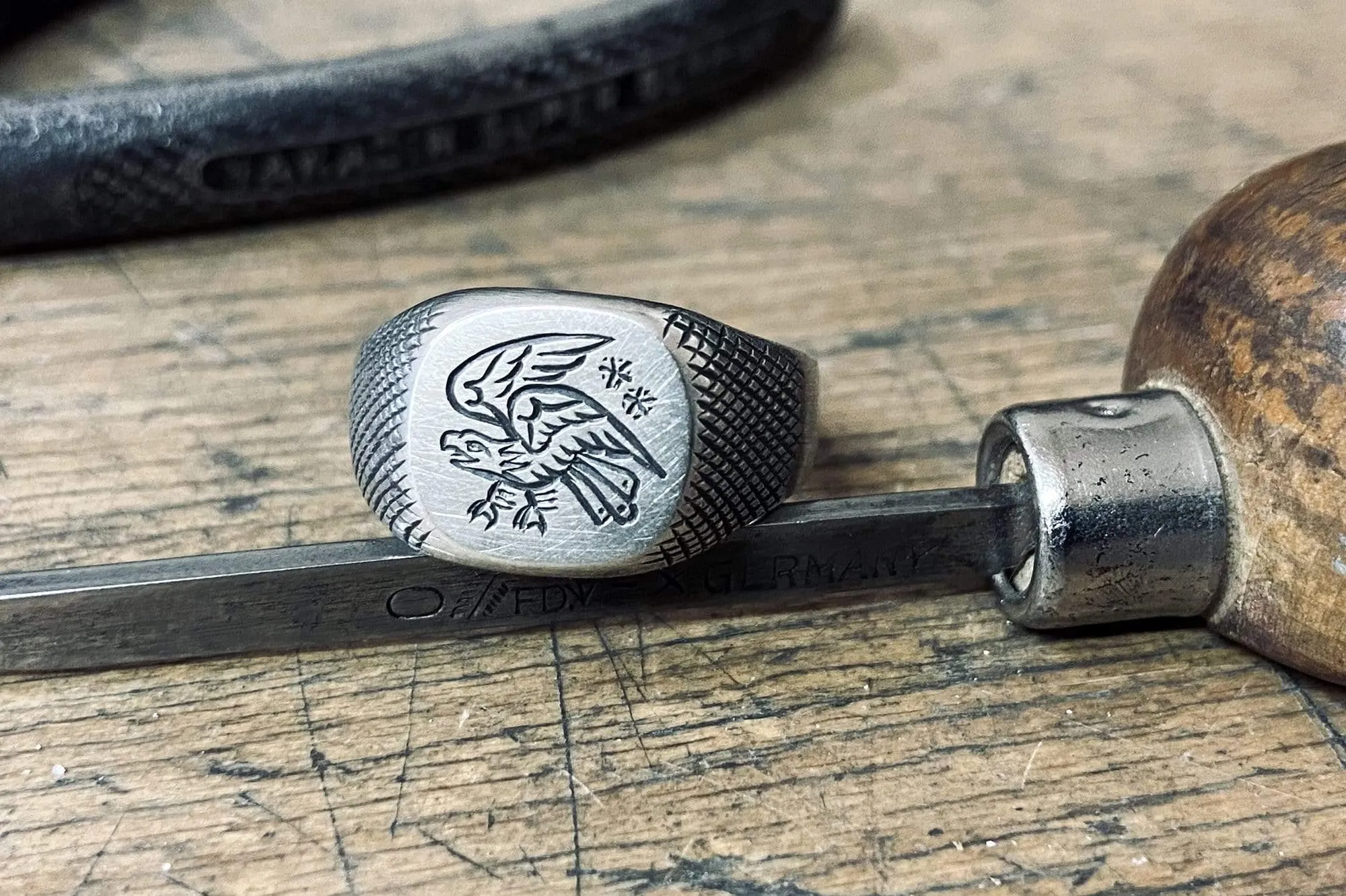 #000 - How to order a custom hand engraved signet ring