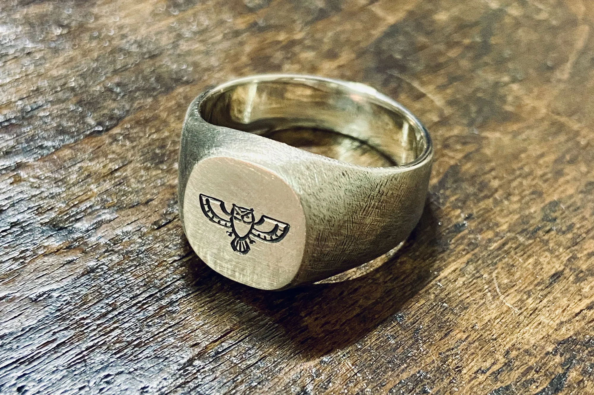 #000 - How to order a custom hand engraved signet ring