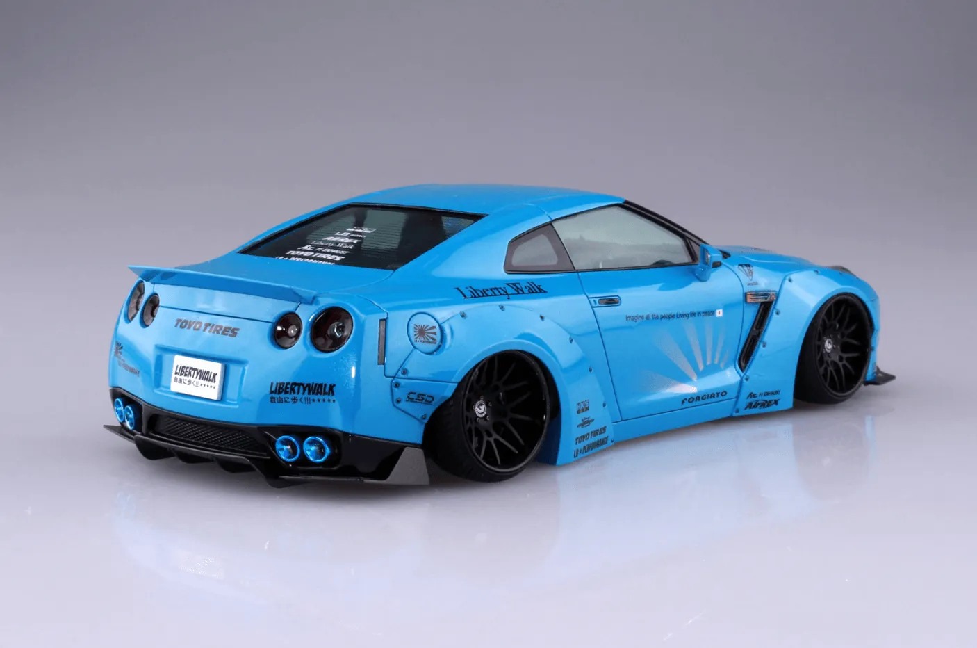 Aoshima 05402 LB-Works R35 GT-R Ver.1 1/24 Model Kit