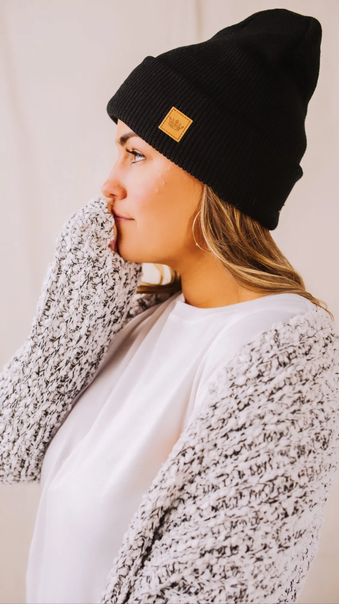 Black // Cat Nap Fleece Lined Beanie