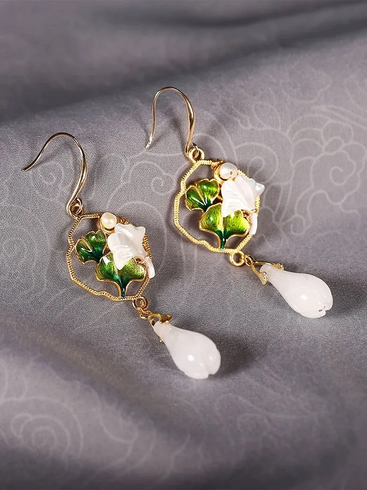 Dangle Earrings: Tranquil