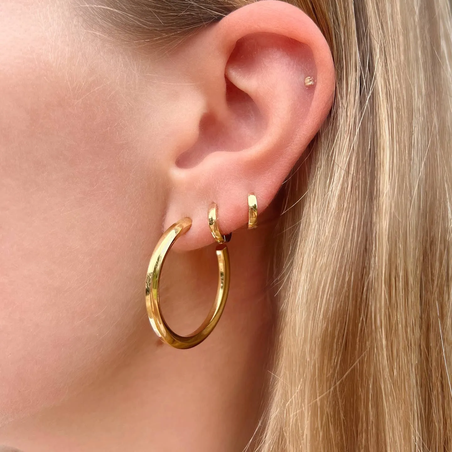 LeMel Everyday Hoop Earring in Gold