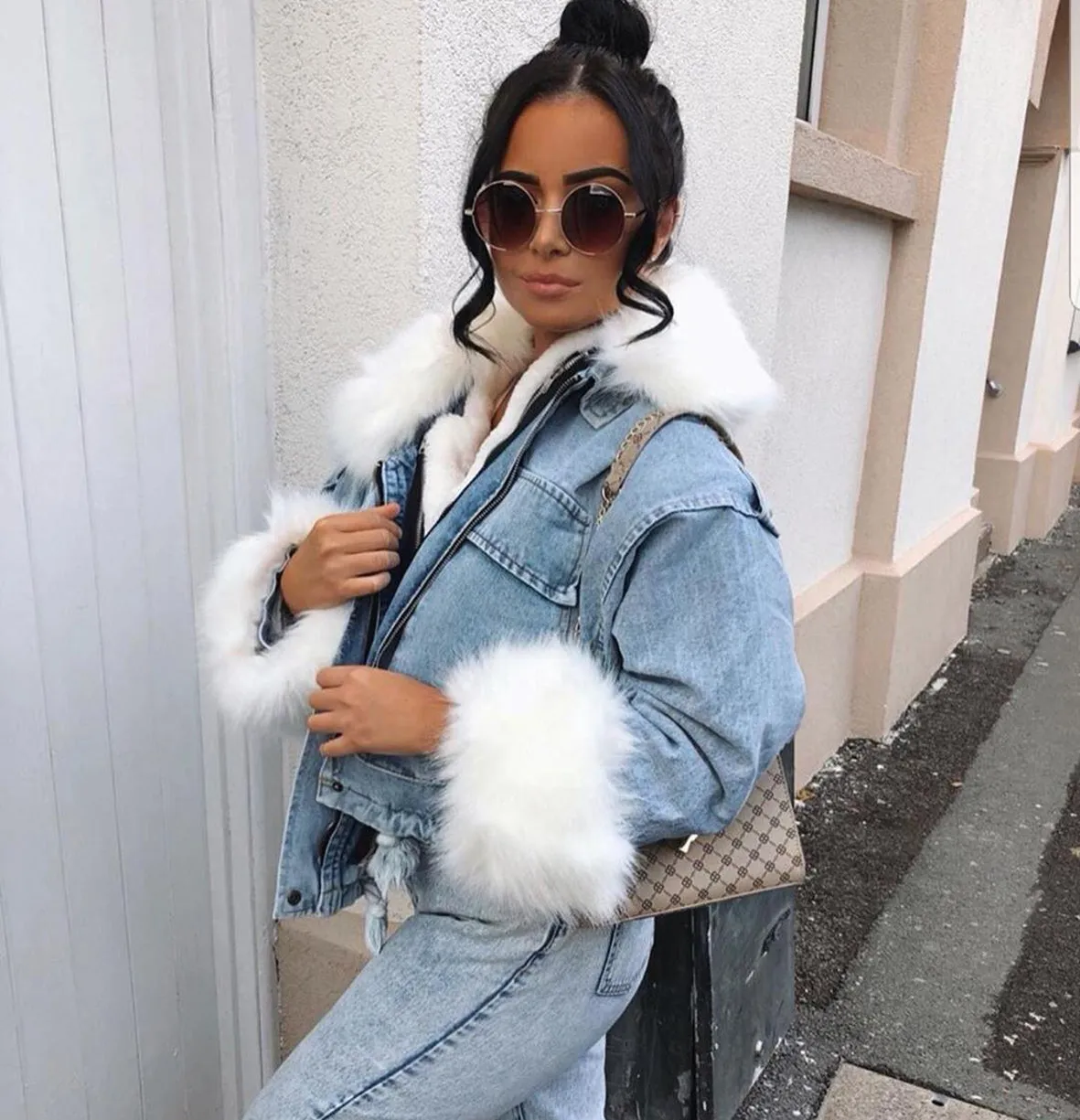 SHORT DENIM JACKET WITH WHITE FAUX FUR TRIM